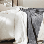 Best Budget Sherpa Fleece Throw Blanket: Bedsure Double-Sided Comfort Test